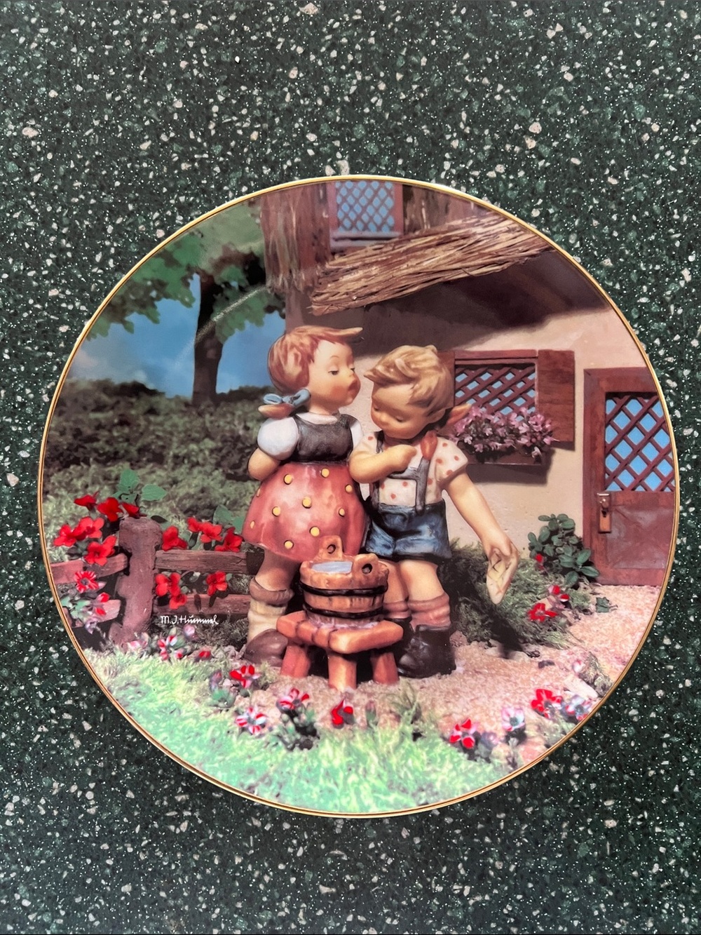 M.J. Hummel “Squeaky Clean” Plate